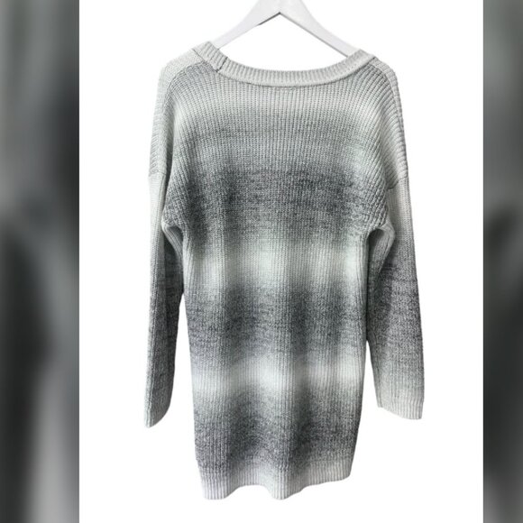 Torrid Pullover Drop Shoulder Tunic Sweater Gray Women's Plus Size 1x 14/16 - Picture 6 of 7